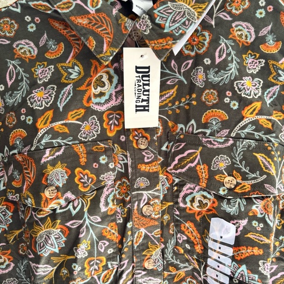 Yellow and Green Cuffed Sleeve Button Down Shirt with Notched Collar - Picture 11 of 11